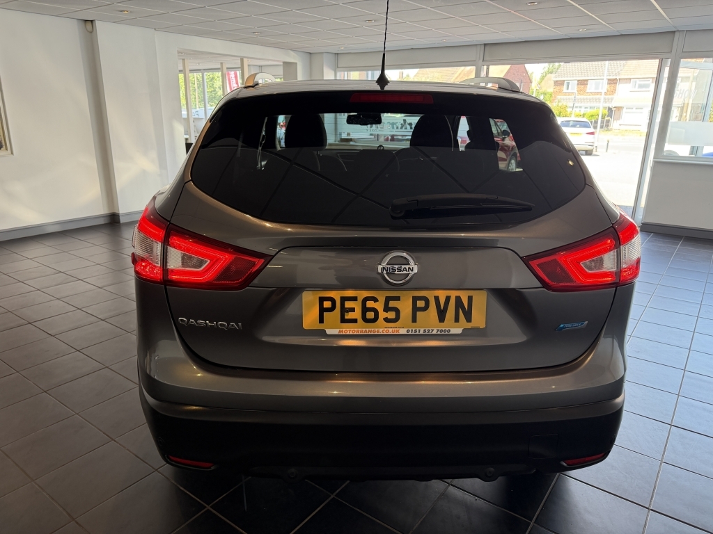 Nissan Qashqai 1.5 Dci N-tec Grey #6