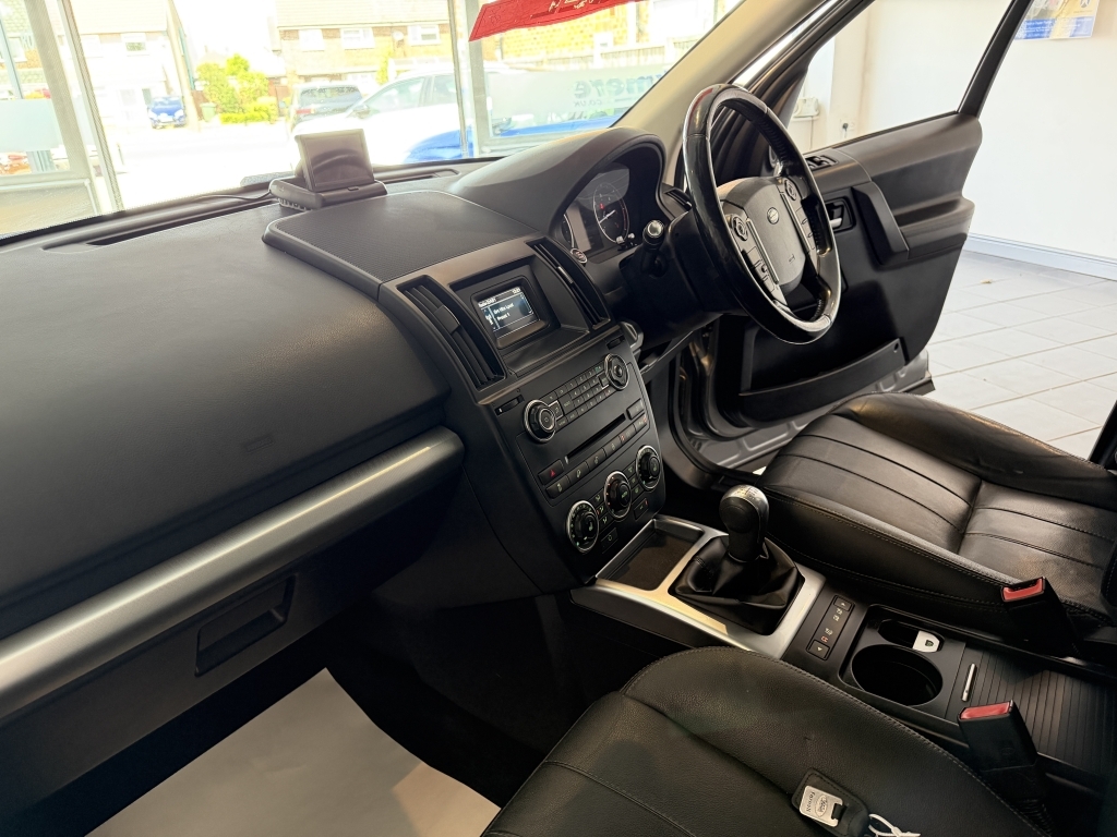 Land Rover Freelander 2 Sd4 Se Tech Black #11