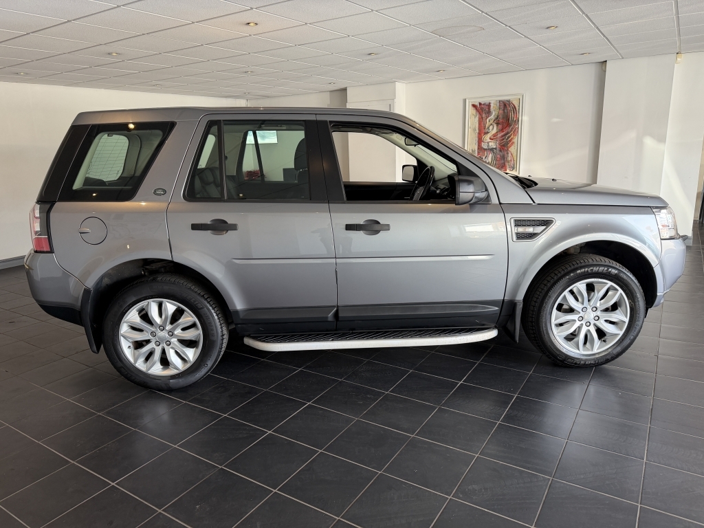 Land Rover Freelander 2 Sd4 Se Tech Black #8
