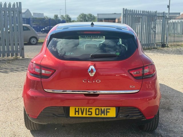 Renault Clio Hatchback HV15OMF Red #4