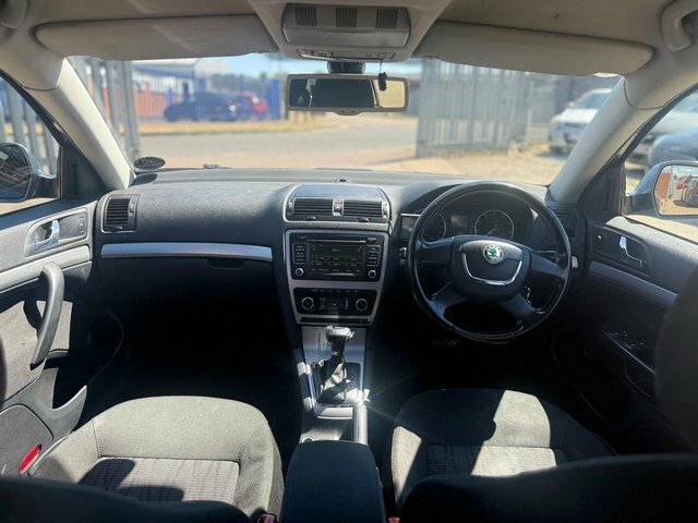 Skoda Octavia 2.0 Tdi Elegance Euro 4 Black #22