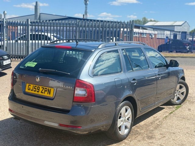 Skoda Octavia Estate Grey #3