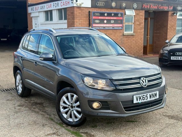 Volkswagen Tiguan Suv Grey