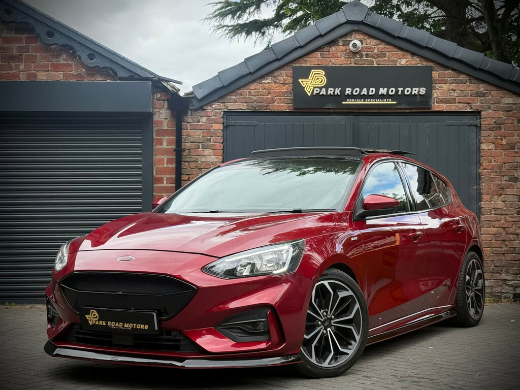 Ford Focus 1.5 Ecoblue 120 St-line X Hatchback Diese Red