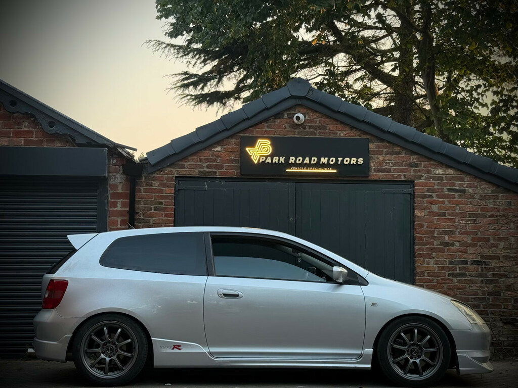 Honda Civic 2.0 I-vtec Type-r Hatchback Silver #6