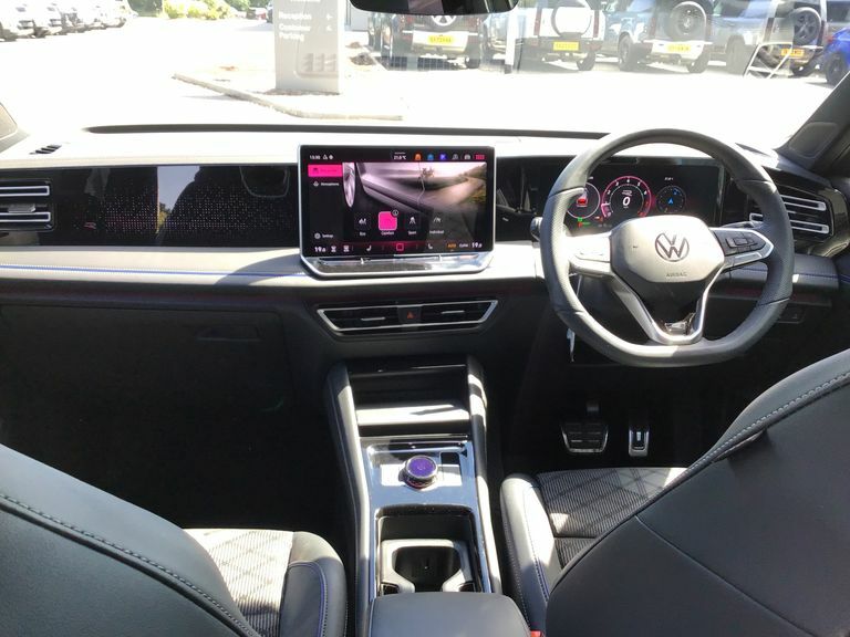 Volkswagen Tiguan 1.5 Etsi 150 Match Dsg White #4