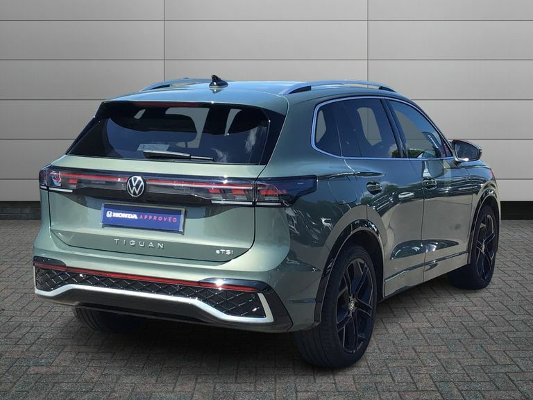 Volkswagen Tiguan 1.5 Etsi 150 Match Dsg White #12