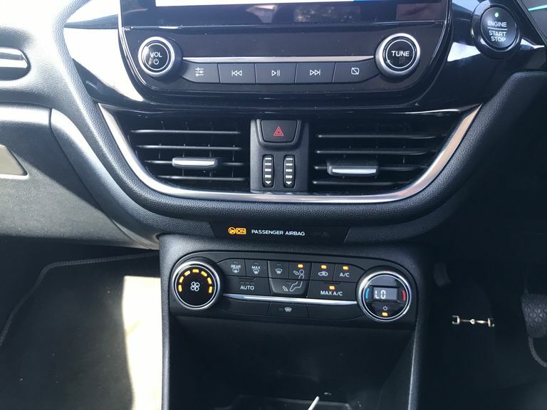 Ford Fiesta 1.0 Ecoboost Vignale Edition Factory F Black #15