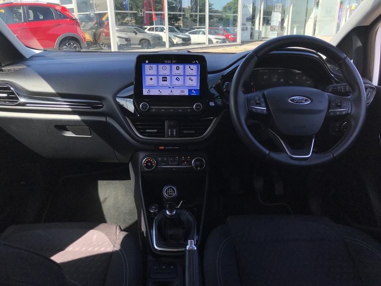 Ford Fiesta 1.0 Ecoboost Vignale Edition Factory F Black #4