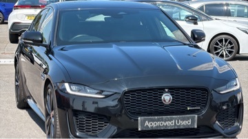 Jaguar XE Xe R-dynamic Black Grey #17