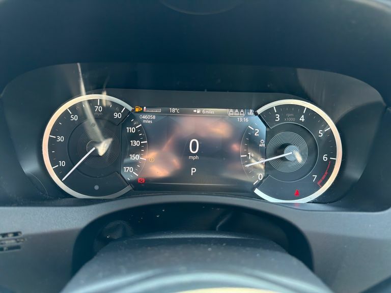 Jaguar XE Xe R-dynamic Black Grey #11