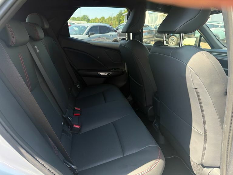 Lexus LBX 1.5 Premium Plus Design E-cvt  #11