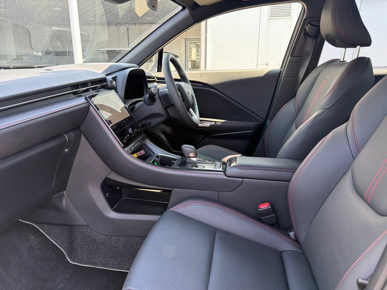 Lexus LBX 1.5 Premium Plus Design E-cvt  #6