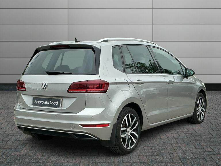 Volkswagen Golf SV Mpv Blue #12
