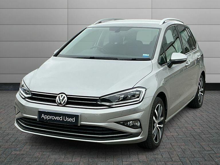 Volkswagen Golf SV Mpv Blue #10
