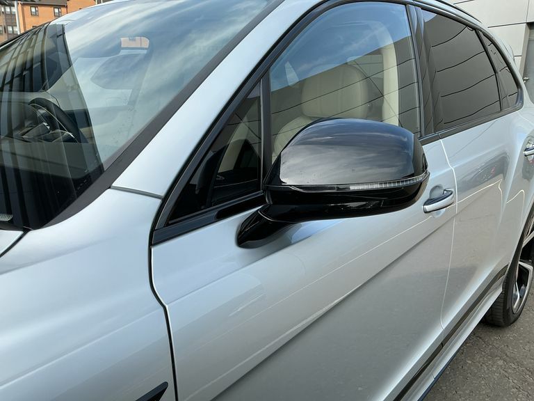 Bentley Bentayga V8 - 7 Seat Grey #35