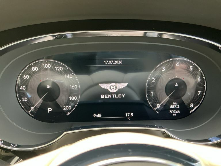 Bentley Bentayga V8 - 7 Seat Grey #11