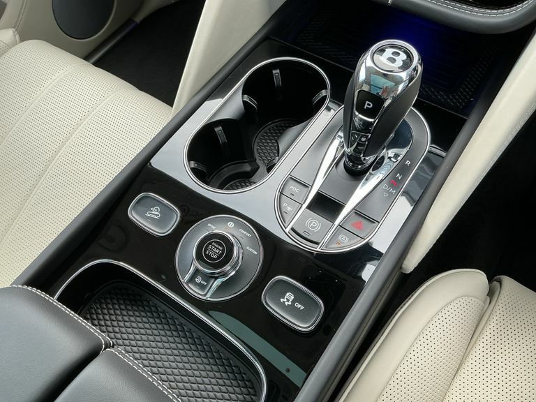 Bentley Bentayga V8 - 7 Seat Grey #12
