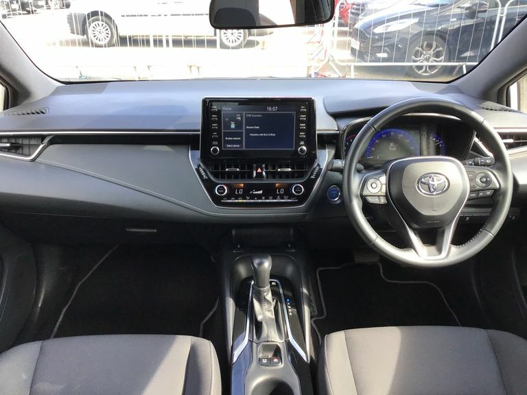 Toyota Corolla Icon 1.8 Hb Grey #8