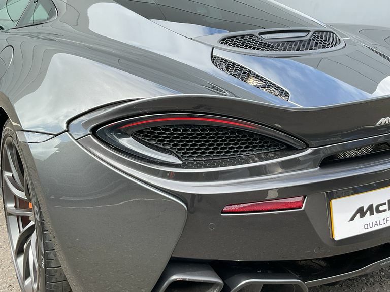 McLaren 570GT V8 Ssg White #23