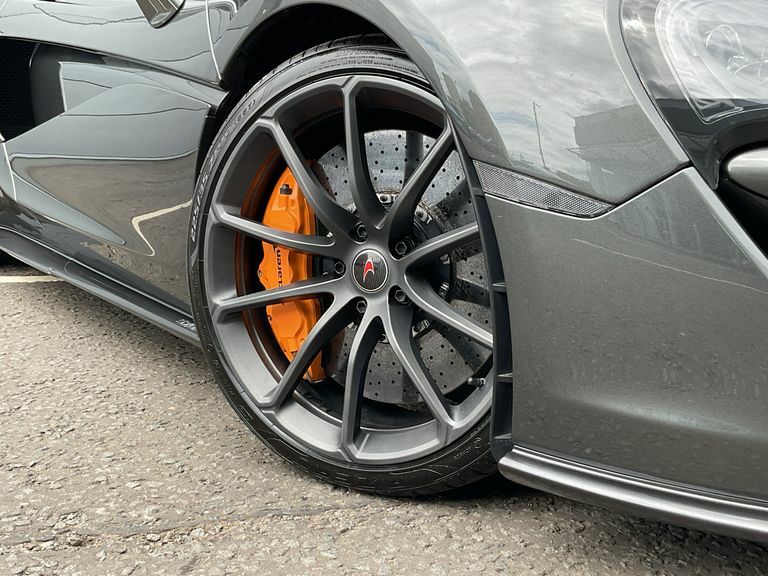 McLaren 570GT V8 Ssg White #19