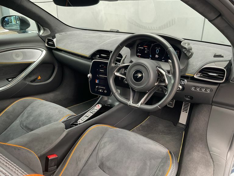McLaren Artura Automatic Orange #14