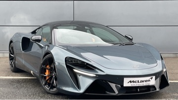 McLaren Artura Automatic Orange #29