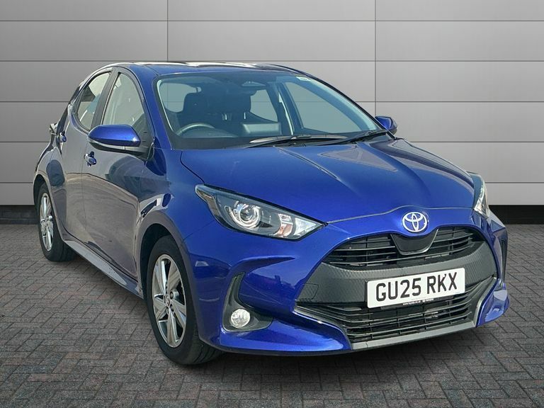Toyota Yaris Excel Green #1