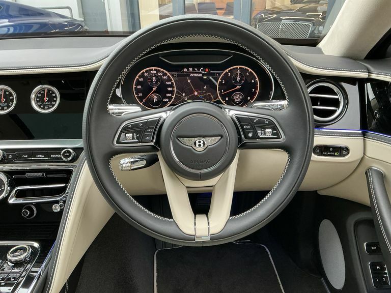 Bentley Flying Spur 4.0 V8 Citytouring Spec Saloon Black #10