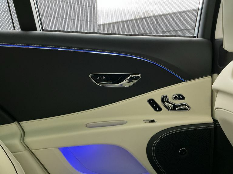 Bentley Flying Spur 4.0 V8 Citytouring Spec Saloon Black #20