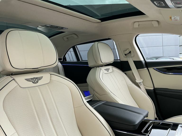 Bentley Flying Spur 4.0 V8 Citytouring Spec Saloon Black #23