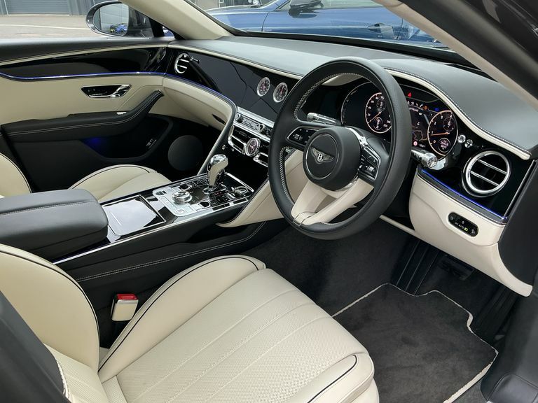 Bentley Flying Spur 4.0 V8 Citytouring Spec Saloon Black #24