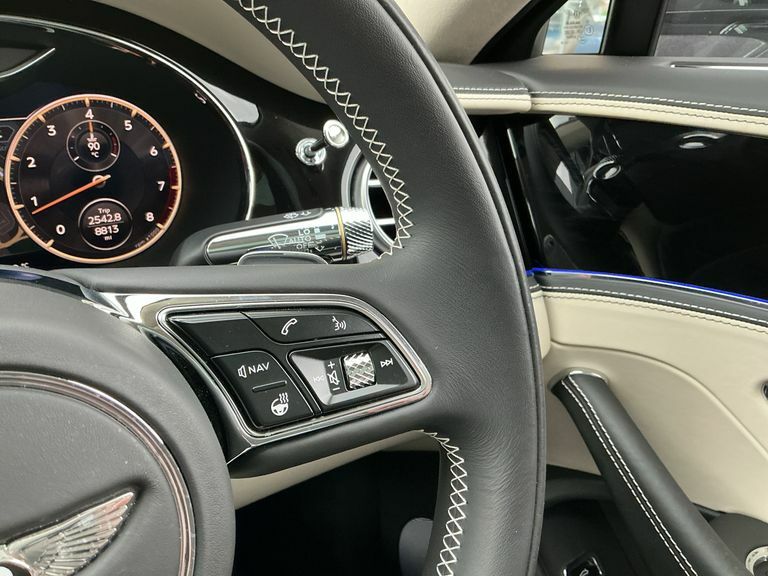 Bentley Flying Spur 4.0 V8 Citytouring Spec Saloon Black #34