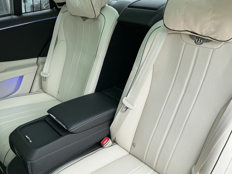 Bentley Flying Spur 4.0 V8 Citytouring Spec Saloon Black #9