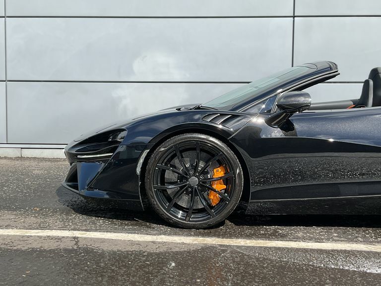 McLaren Artura Black Black #25