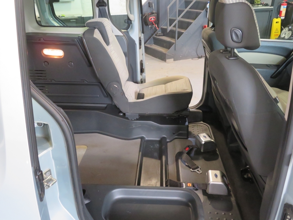 Renault Kangoo Wheelchair Accessible Electronic Ramp 1.5 Dci 75 E Blue #6