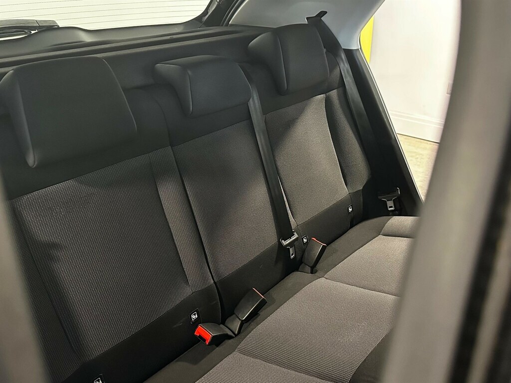 Citroen C4 Cactus 1.2 Puretech Flair Euro 6 Euro 6 Purple #17