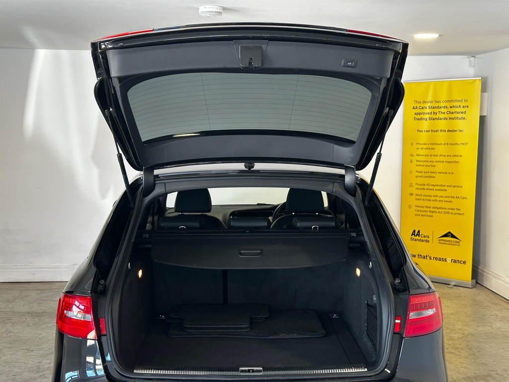 Audi A4 Avant 2L Se Technik Grey #46