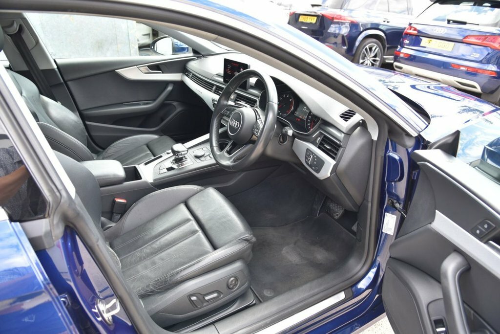 Audi A5 2L Sport LS67FFH Blue #2