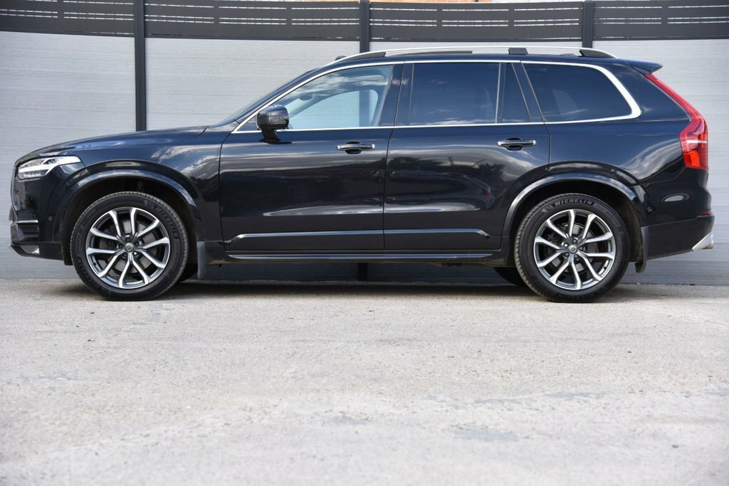 Volvo XC90 2L Momentum Pro Black #6