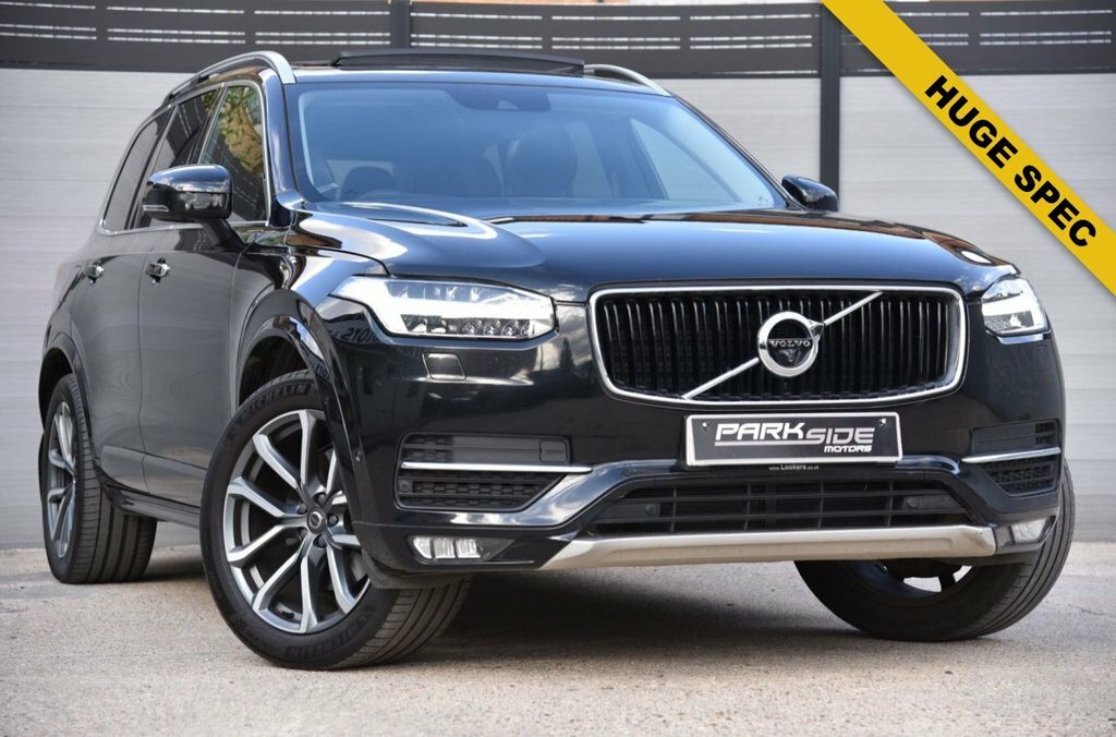 Volvo XC90 2L Momentum Pro Black