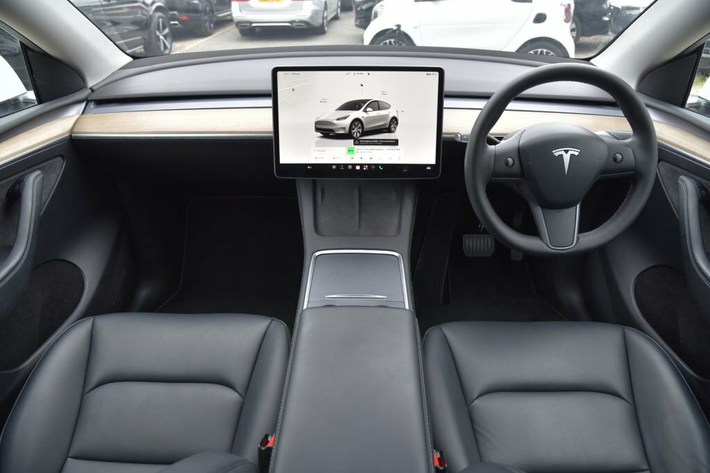 Tesla Model Y Suv AF72ORA White #2
