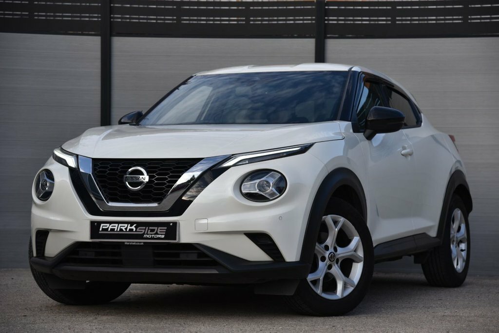 Nissan Juke 1L N-connecta White #4