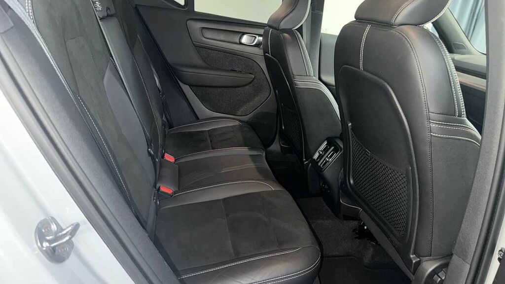 Volvo XC40 R-design, B4 Awd Mild Hybrid Silver #6