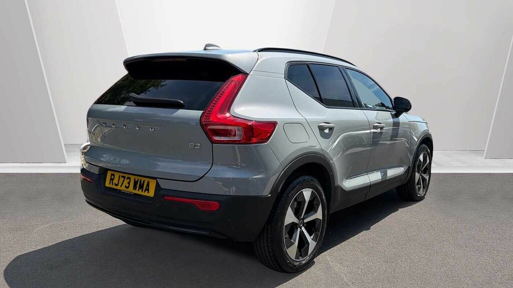 Volvo XC40 B3 P Ultimate Dark RJ73WMA Grey #2