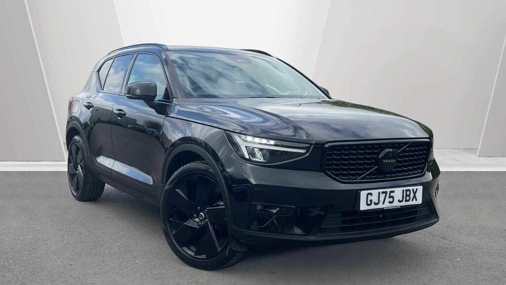 Volvo XC40 2.0 B3p Plus Black Edition Black