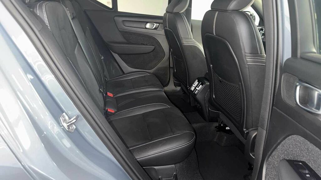 Volvo XC40 R-design, B4 Mild Hybrid Grey #6