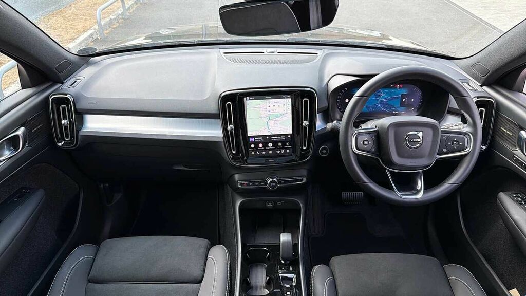 Volvo XC40 B4 P Black Edition Ultra RV26PYT Black #5