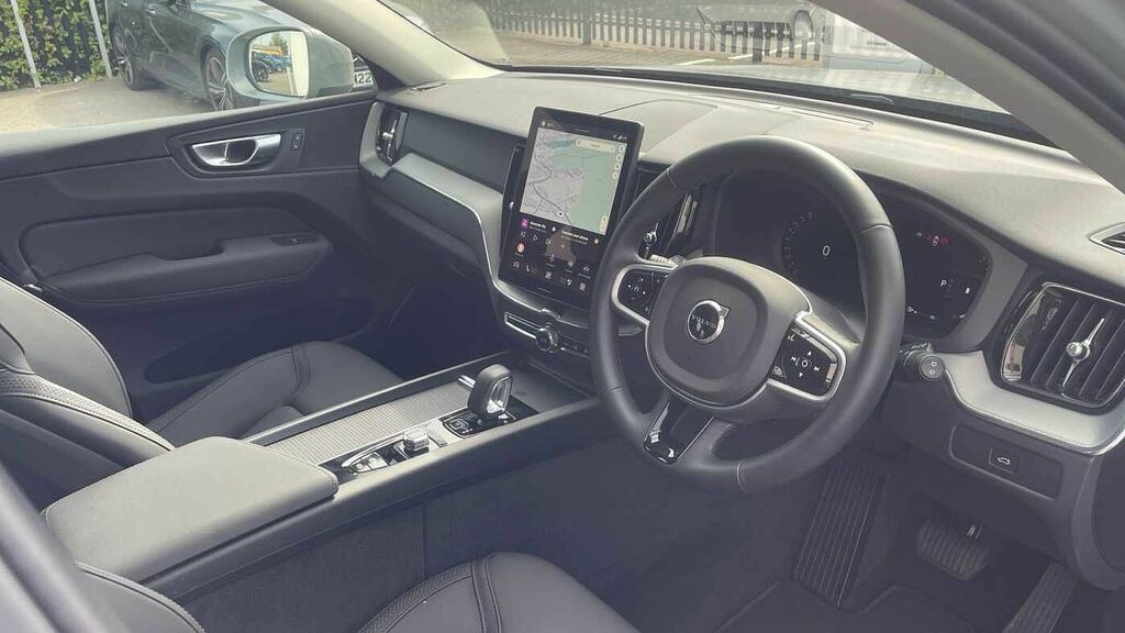 Volvo XC60 Core, B5 Awd Mild Hybrid, GL75PKK Grey #4
