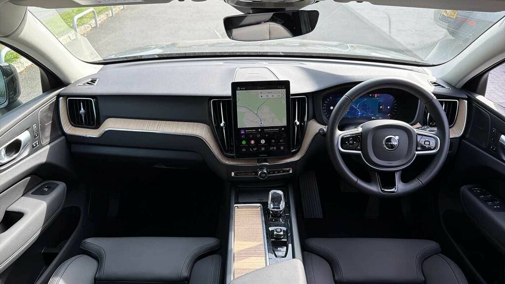 Volvo XC60 B5 P Awd Plus Dark #5